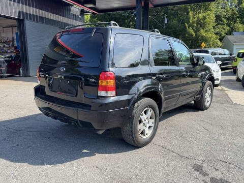 2005 Ford Escape Limited