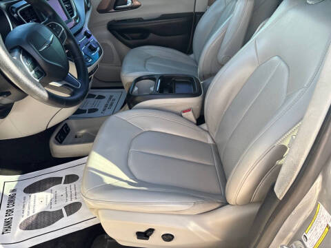 2021 Chrysler Voyager LXi