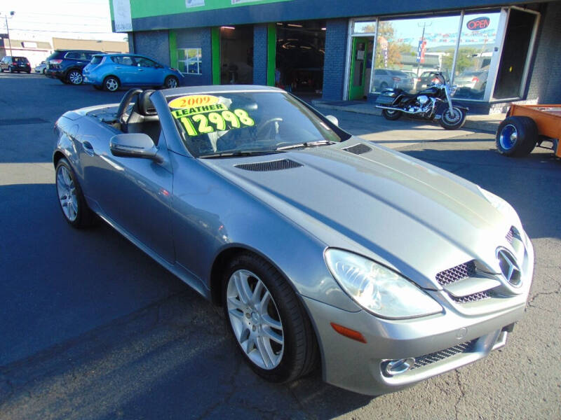 2009 Mercedes-Benz SLK for sale at Schroeder Auto Wholesale in Medford OR