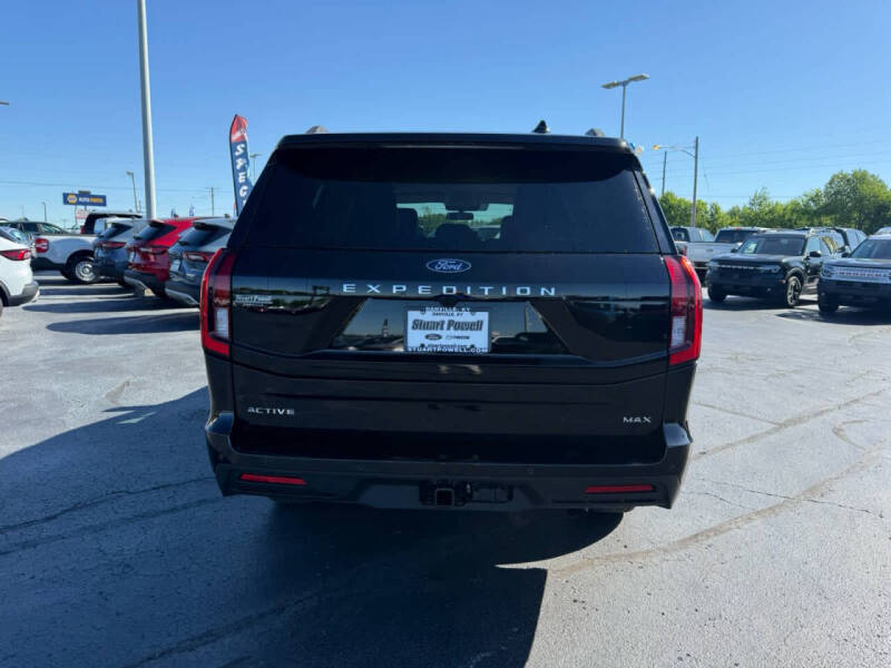 2026 Ford Expedition MAX Active