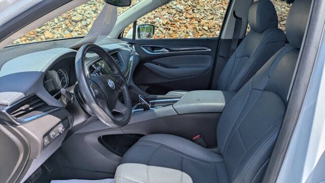 2021 Buick Enclave Essence