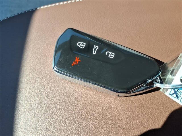 2025 Volkswagen ID.4 Pro