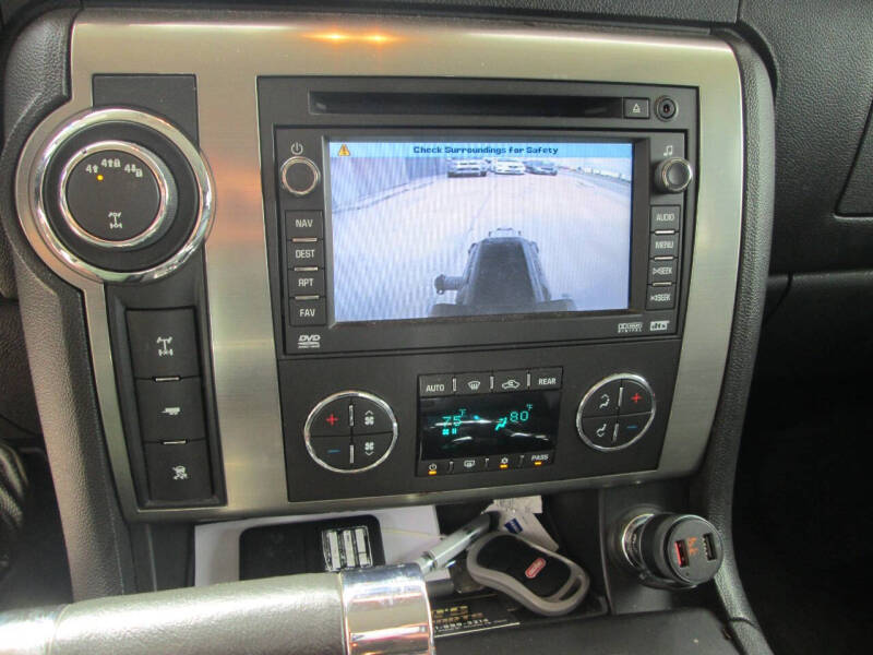 2009 HUMMER H2 Luxury