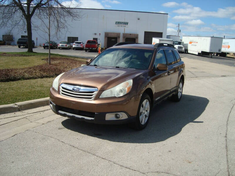 2011 Subaru Outback for sale at ARIANA MOTORS INC in Addison IL