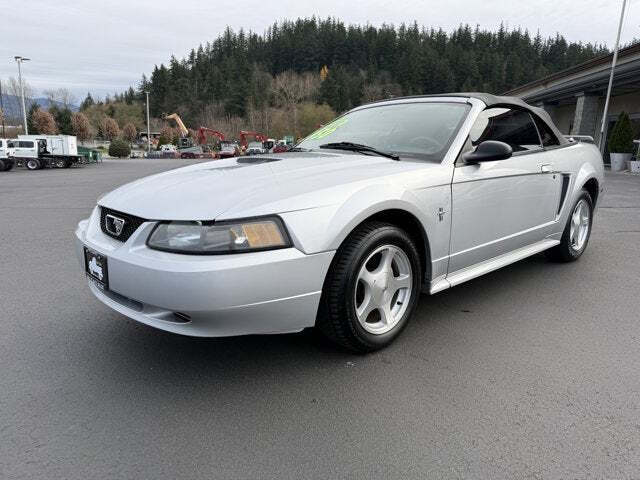 2001 Ford Mustang