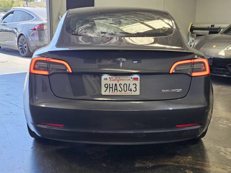 2023 Tesla Model 3 Performance