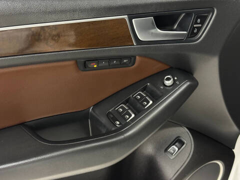 2017 Audi Q5 2.0T quattro Premium Plus