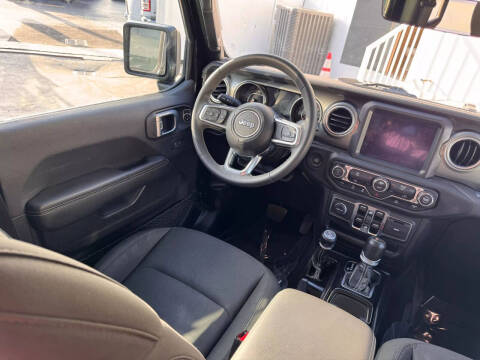 2023 Jeep Gladiator Overland