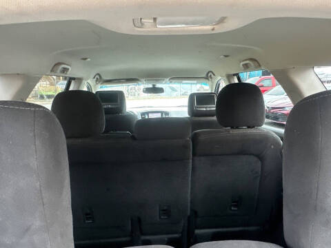 2016 Nissan Pathfinder SV