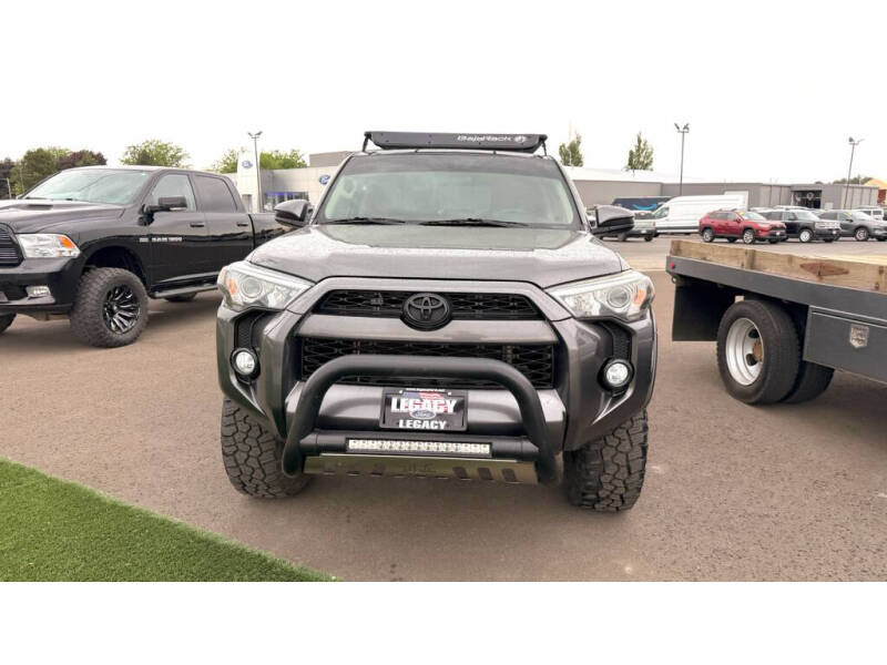 2018 Toyota 4Runner SR5