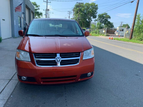 2008 Dodge Grand Caravan for sale at SUNSHINE AUTO SALES LLC in Paterson NJ