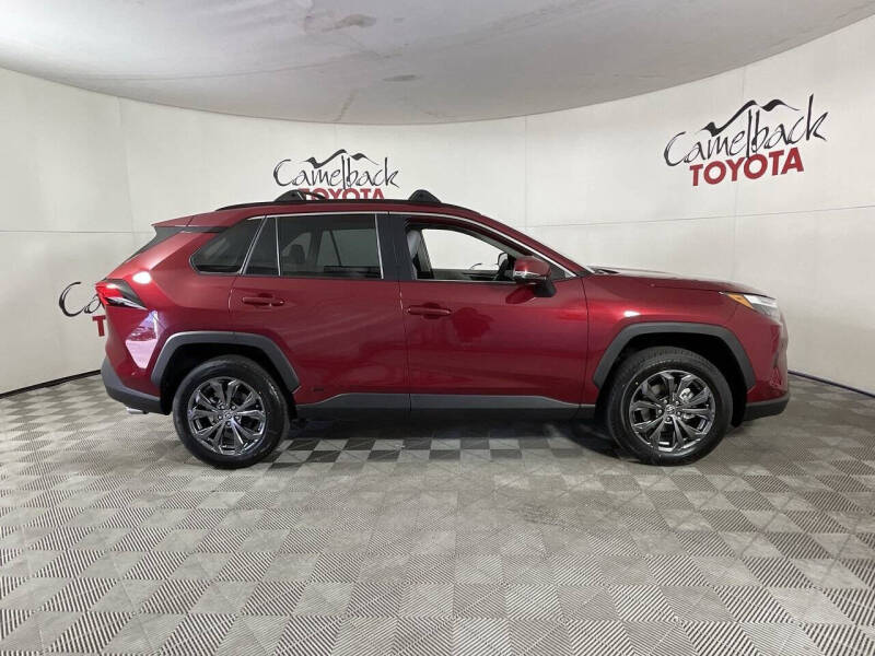 2024 Toyota RAV4 Hybrid XLE Premium