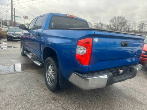 2016 Toyota Tundra SR5