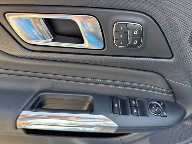 2025 Ford Mustang EcoBoost Premium