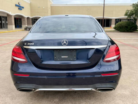 2019 Mercedes-Benz E-Class E 300