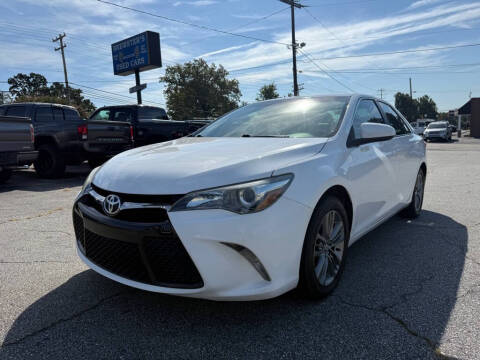 2017 Toyota Camry SE