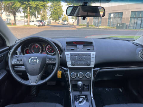 2011 Mazda MAZDA6 i Touring Plus