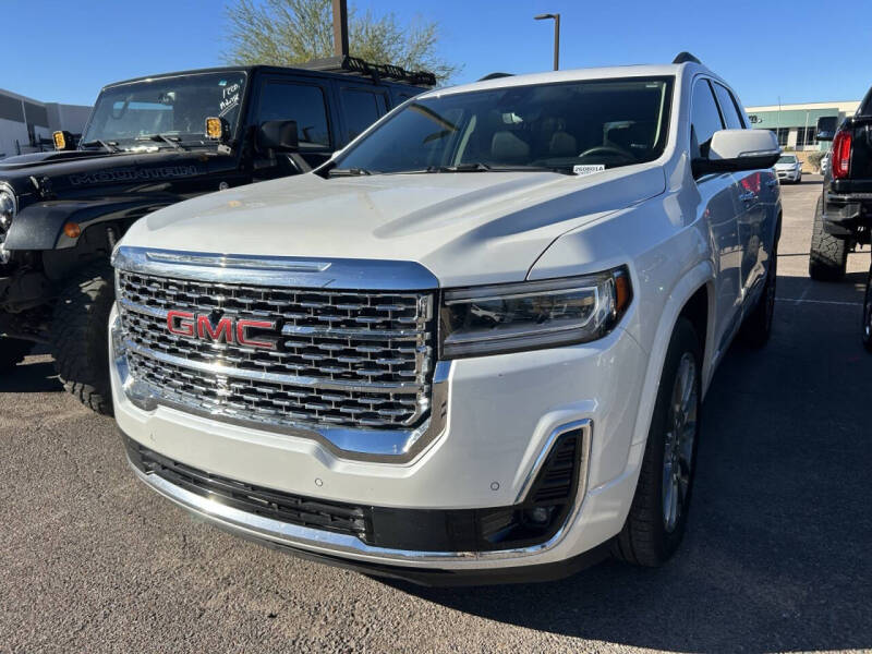 2023 GMC Acadia Denali