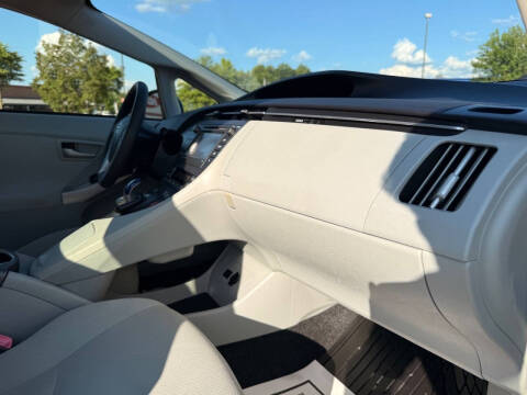 2013 Toyota Prius Three
