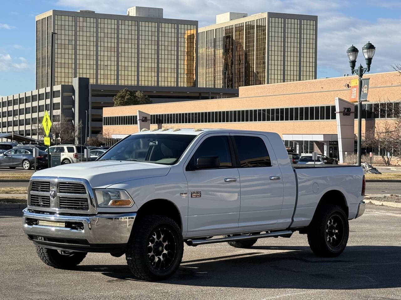 2012 RAM 2500 SLT Mega Cab 4WD
