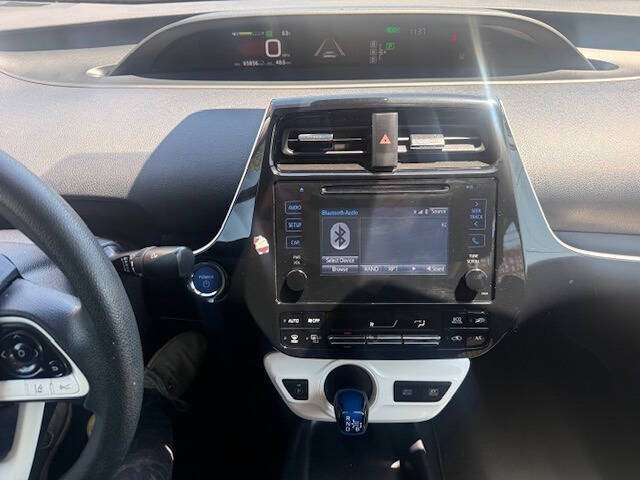 2018 Toyota Prius One