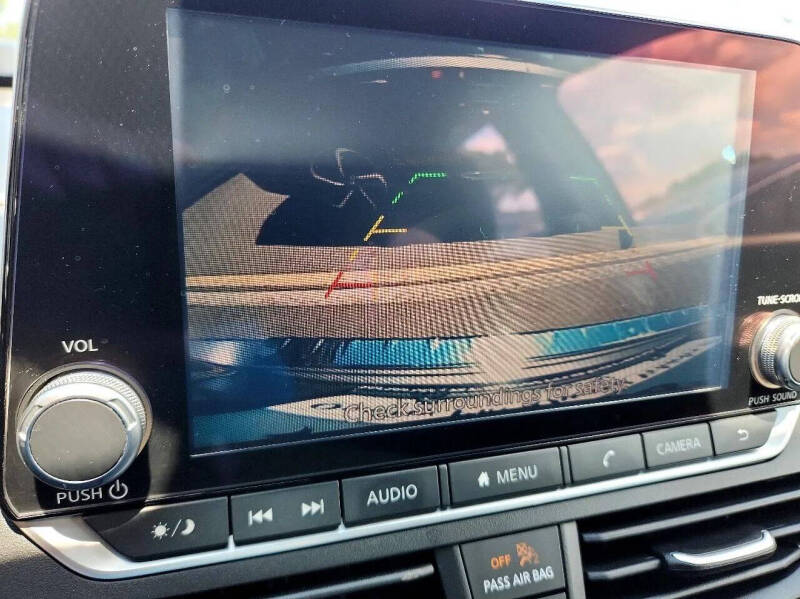 2020 Nissan Altima 2.5 SR