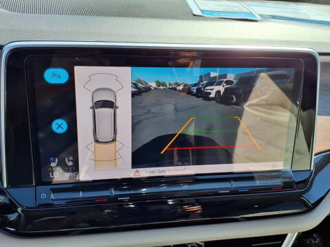 2025 Volkswagen Atlas SE