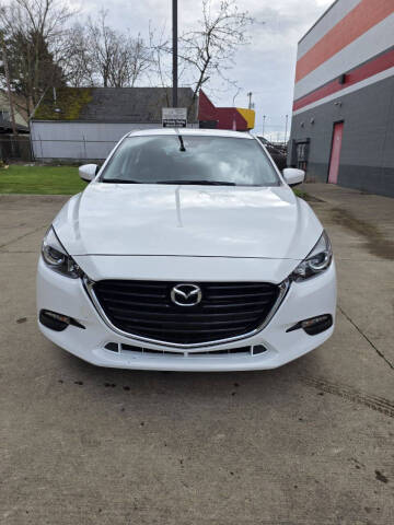 2017 Mazda MAZDA3 Touring