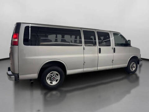 2008 GMC Savana LS 3500