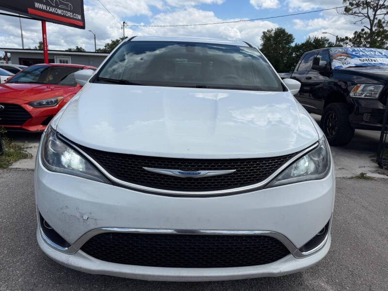 2018 Chrysler Pacifica Touring Plus