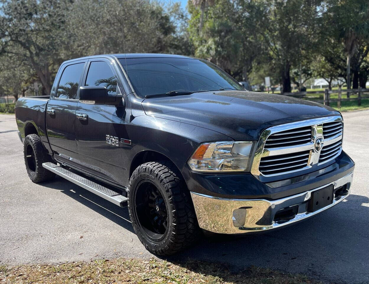 2015 RAM 1500  - $18,485