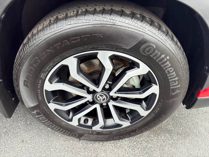 2023 Toyota Corolla Cross Hybrid SE