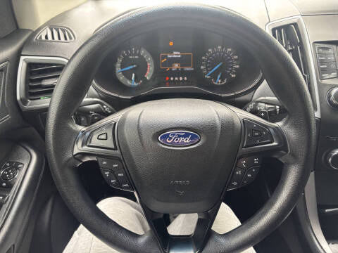 2017 Ford Edge SE