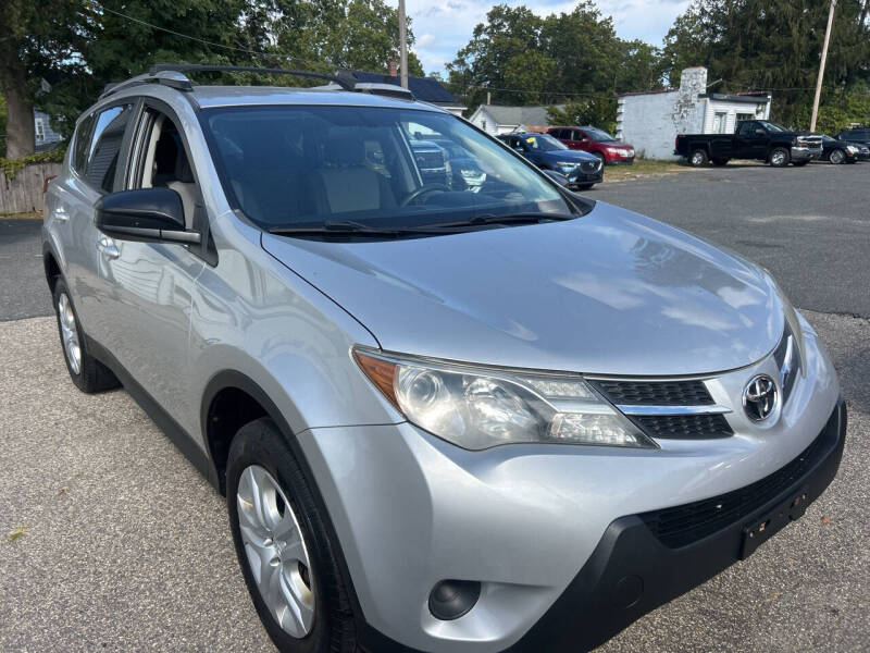 2013 Toyota RAV4 LE's photo