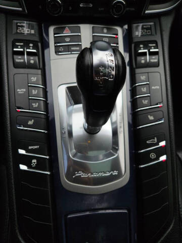 2012 Porsche Panamera 4