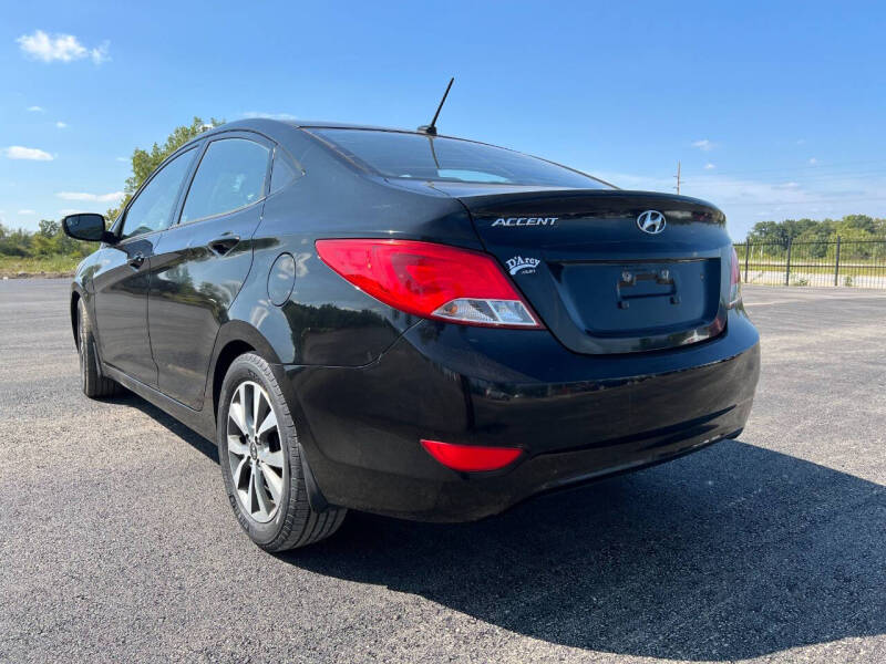 2015 Hyundai Accent GLS