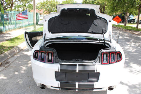 2014 Ford Mustang V6 Premium