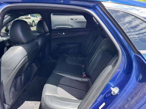 2023 Kia K5