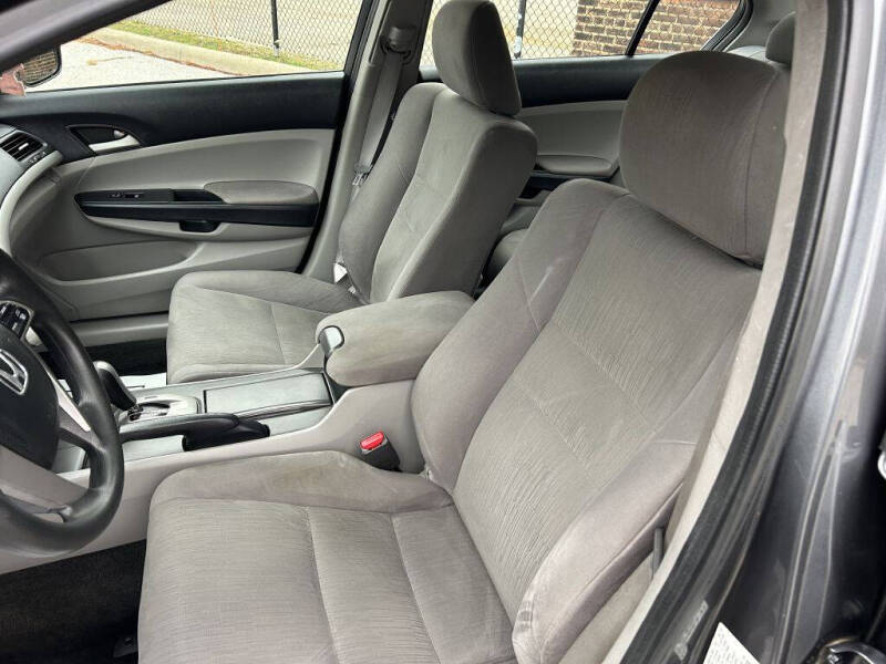 2011 Honda Accord LX-P