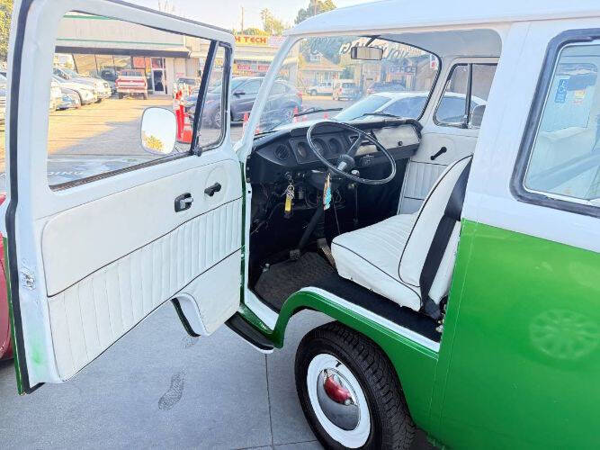 1970 Volkswagen Type 2