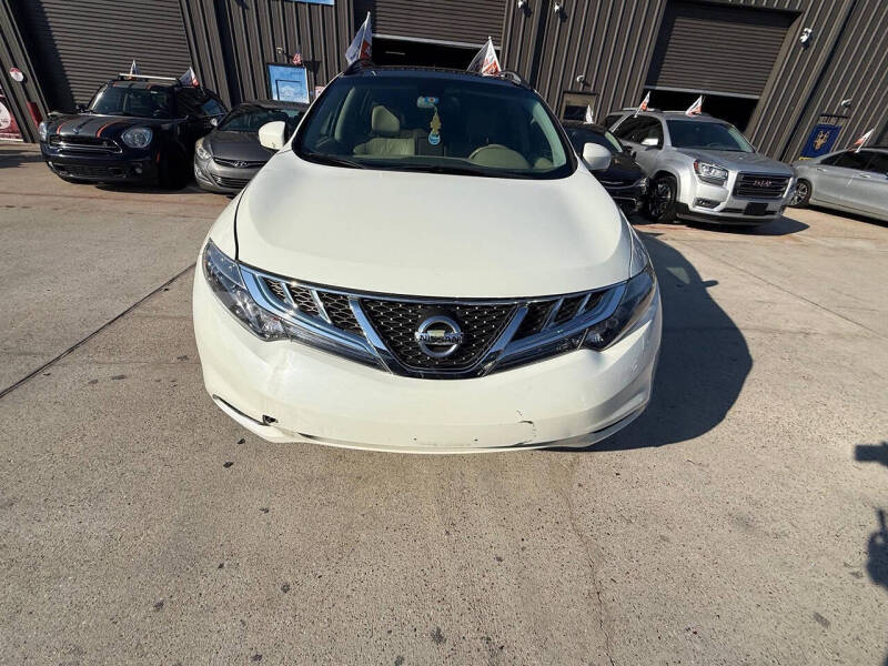 2011 Nissan Murano LE
