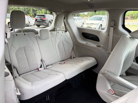 2018 Chrysler Pacifica Hybrid Touring Plus