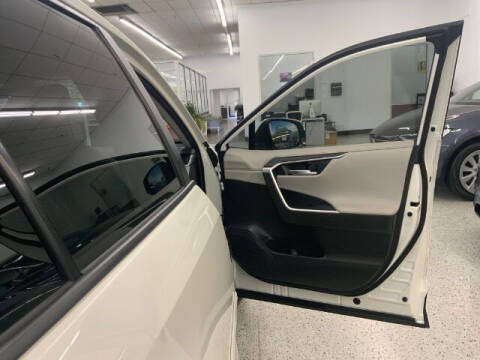 2020 Toyota RAV4 Limited