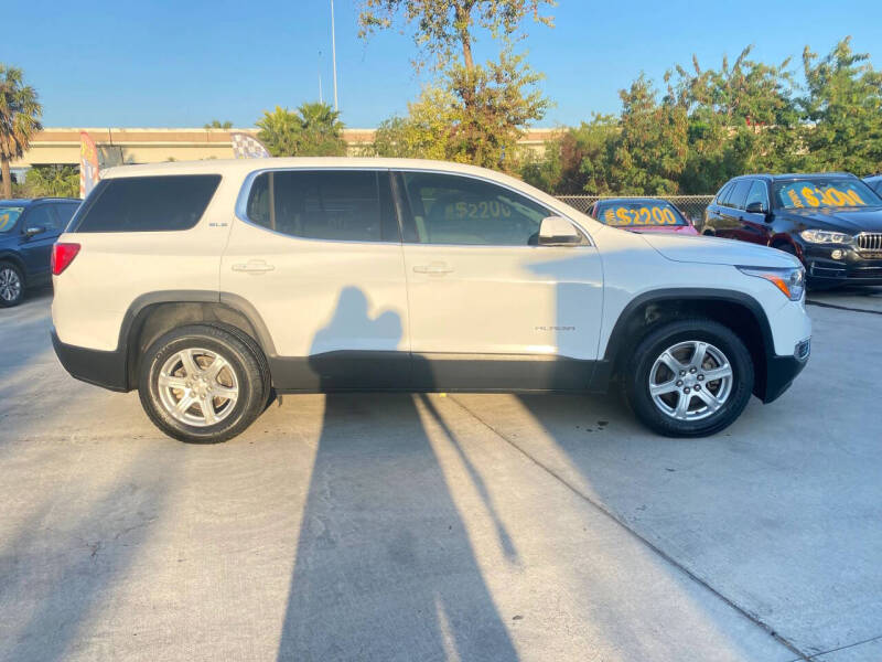 2019 GMC Acadia SLE-1