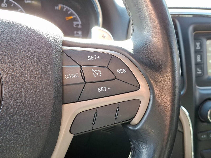 2016 Jeep Grand Cherokee Laredo