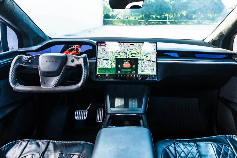 2022 Tesla Model X Plaid