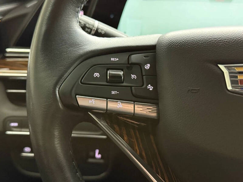 2023 Cadillac Escalade ESV Luxury