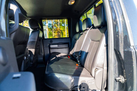 2012 Ford F-350 Super Duty Lariat