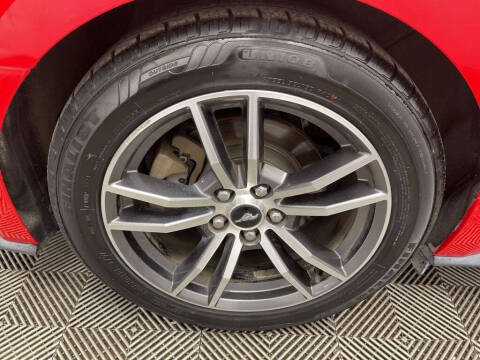 2017 Ford Mustang EcoBoost Premium