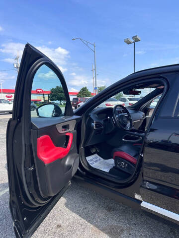 2019 Jaguar F-PACE S